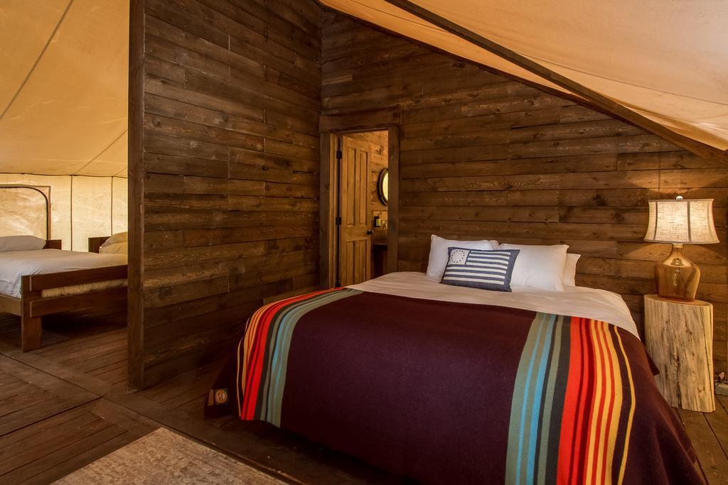 Conestoga Ranch Glamping Resort Garden City Rum bild