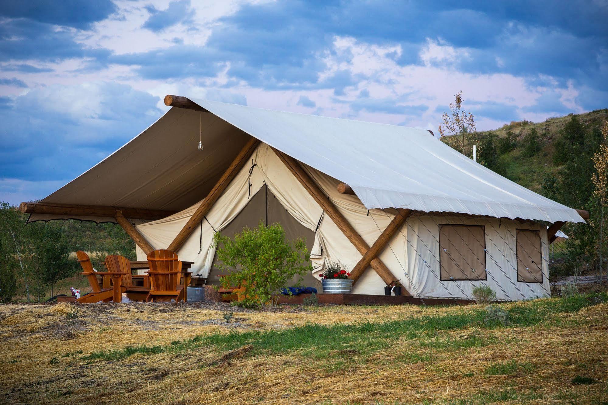 Conestoga Ranch Glamping Resort Garden City Exteriör bild