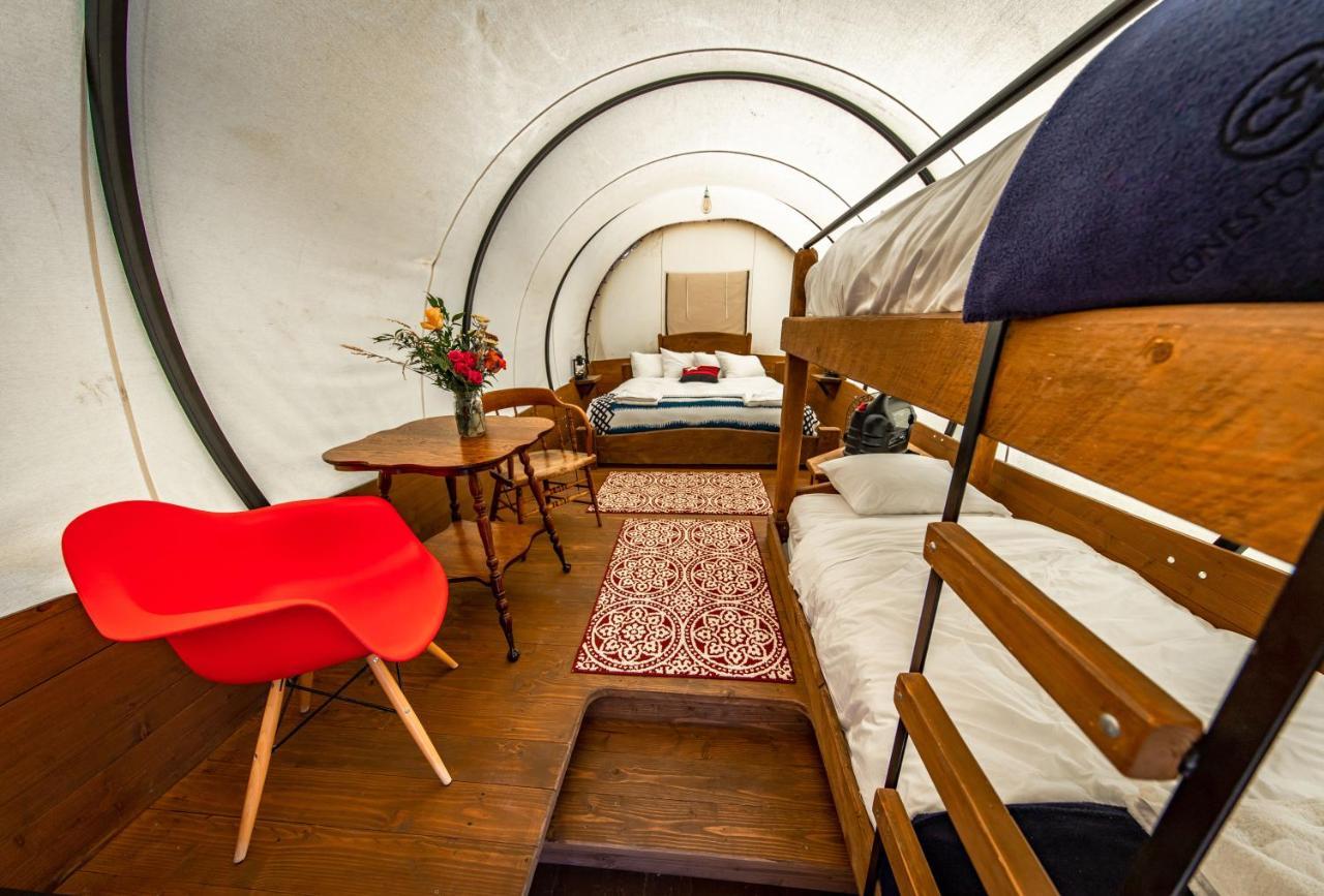 Conestoga Ranch Glamping Resort Garden City Exteriör bild