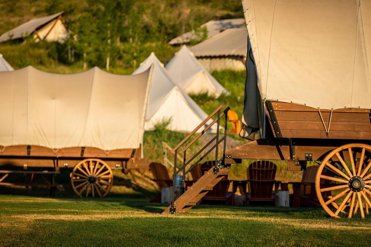 Conestoga Ranch Glamping Resort Garden City Exteriör bild